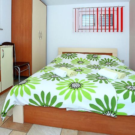 Apartments Melita Бибине Стая снимка