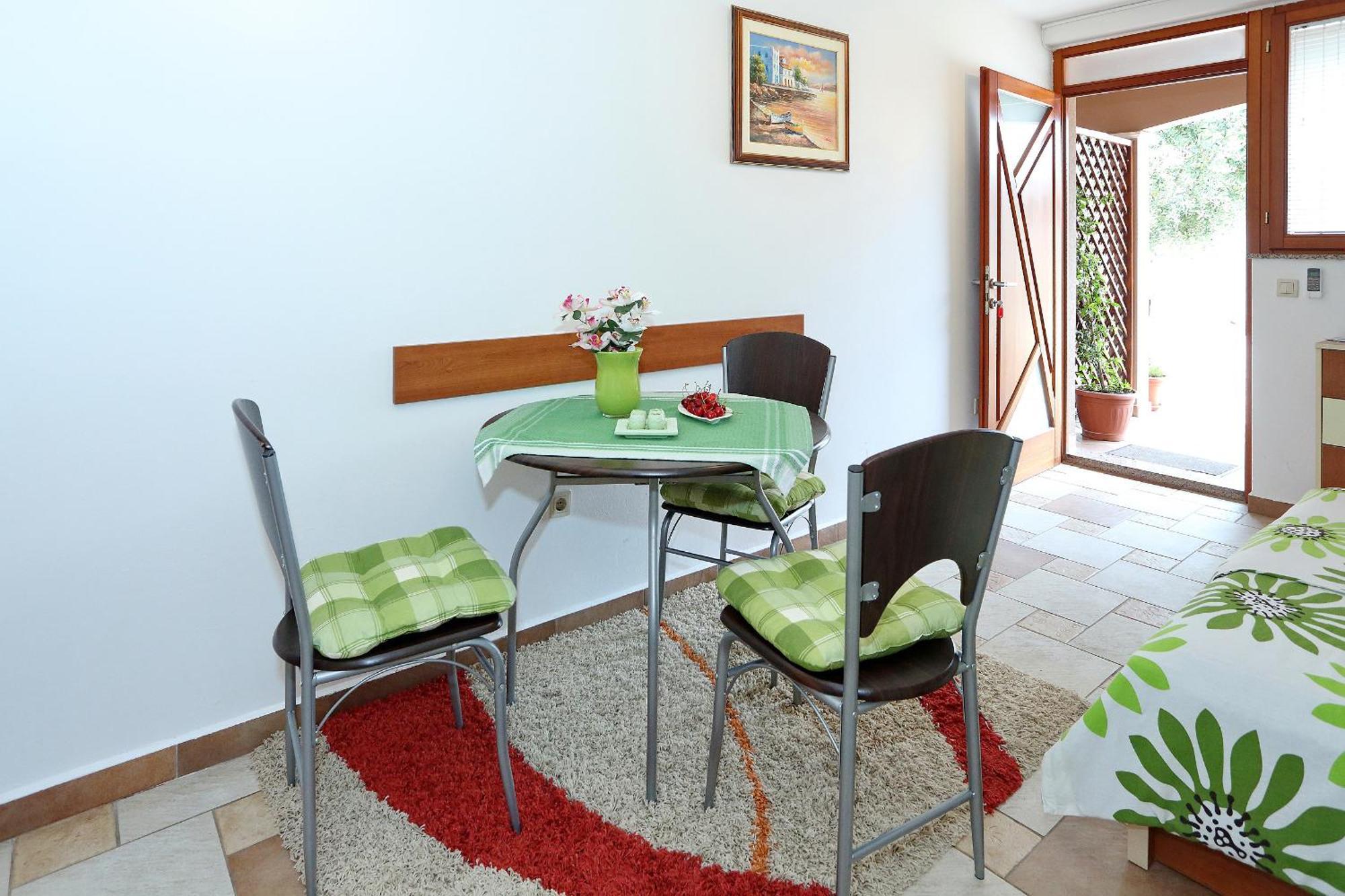 Apartments Melita Бибине Стая снимка